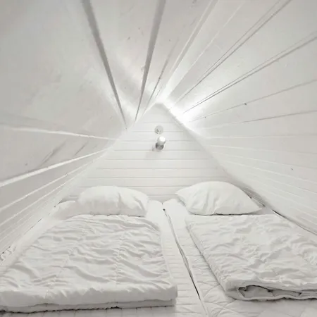 Βίλα Cozy With A View Of The North Sea *
